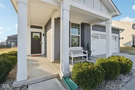 15437 Eastpark Circle W Fishers IN 46037