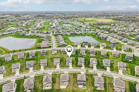 15437 Eastpark Circle W Fishers IN 46037