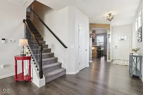 15437 Eastpark Circle W Fishers IN 46037
