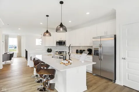 9335 Clarendon Drive Fishers IN 46038