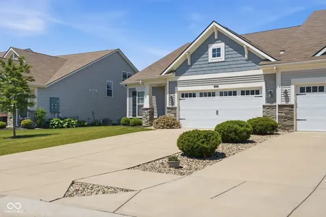 4298 Red Barn Drive Whitestown IN 46075
