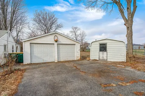 1734 S County Road 1050 E Indianapolis IN 46231