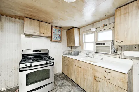 1734 S County Road 1050 E Indianapolis IN 46231