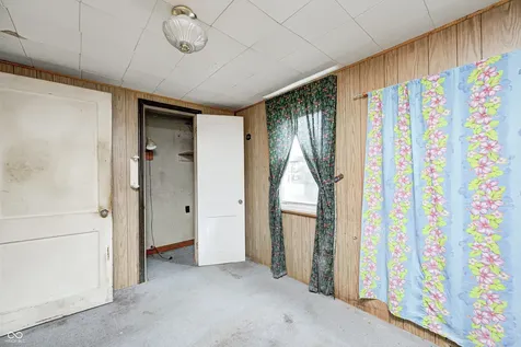 1734 S County Road 1050 E Indianapolis IN 46231