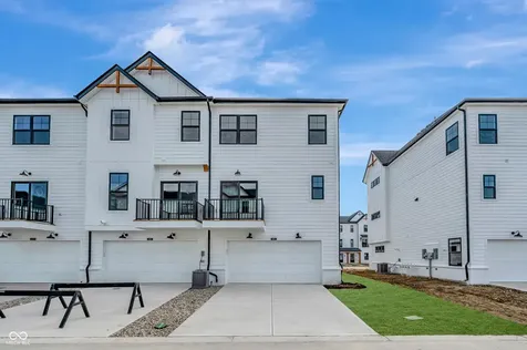 4494 Yellowwood Avenue Brownsburg IN 46112