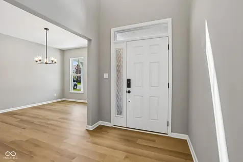 10608 Banyan Wood Court Indianapolis IN 46239