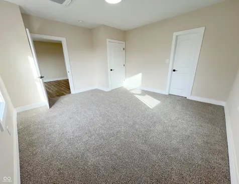 1702 S E Street Elwood IN 46036