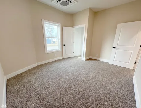 1702 S E Street Elwood IN 46036