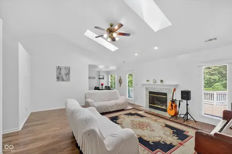6542 Rosebush Lane Indianapolis IN 46237