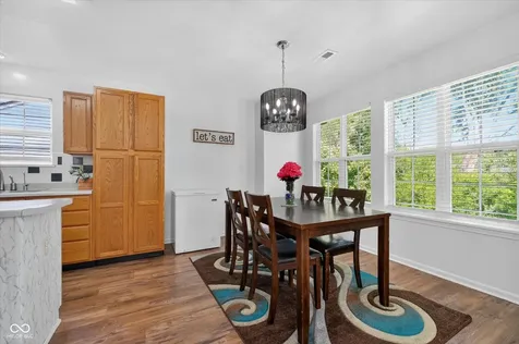 6542 Rosebush Lane Indianapolis IN 46237
