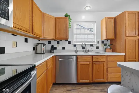 6542 Rosebush Lane Indianapolis IN 46237
