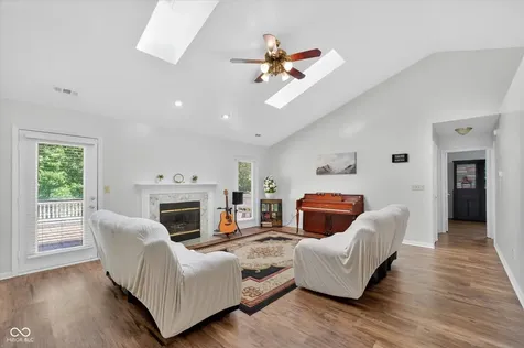 6542 Rosebush Lane Indianapolis IN 46237
