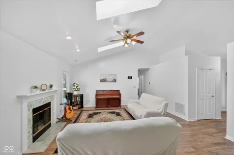 6542 Rosebush Lane Indianapolis IN 46237