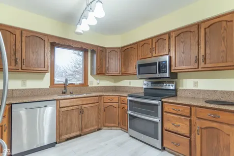 9233 Champton Drive Indianapolis IN 46256