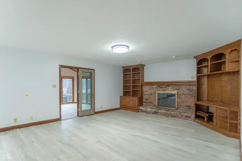 9233 Champton Drive Indianapolis IN 46256