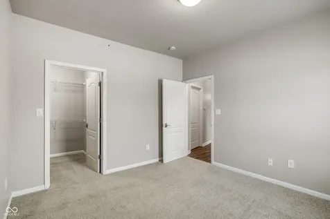 12926 University Crescent Carmel IN 46032