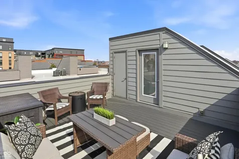 737 Switchyard Place Indianapolis IN 46202
