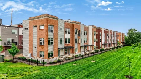 737 Switchyard Place Indianapolis IN 46202