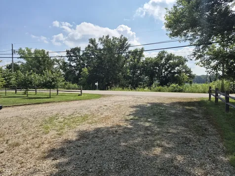 3301 S 550 E Franklin IN 46131