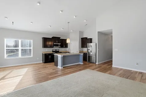 121 Halldale Drive Whiteland IN 46184