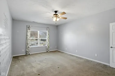 121 Halldale Drive Whiteland IN 46184