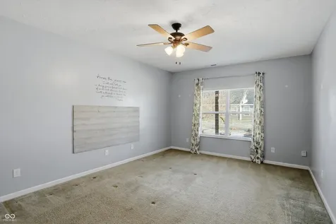 121 Halldale Drive Whiteland IN 46184