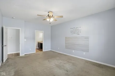 121 Halldale Drive Whiteland IN 46184
