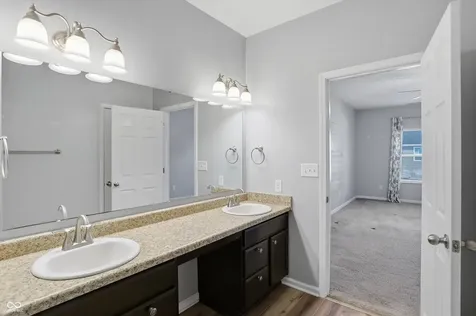 121 Halldale Drive Whiteland IN 46184