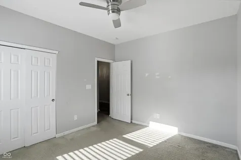 121 Halldale Drive Whiteland IN 46184