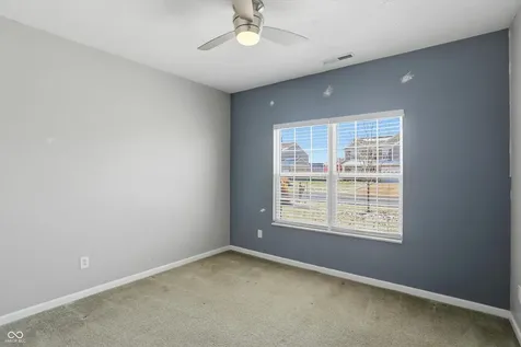 121 Halldale Drive Whiteland IN 46184