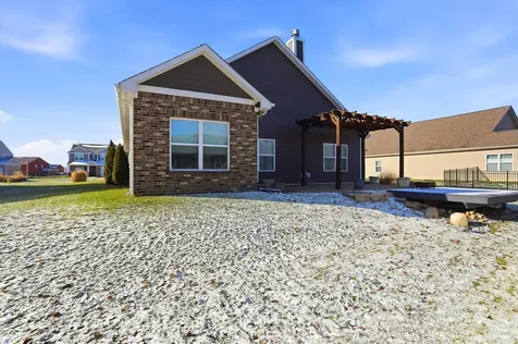 121 Halldale Drive Whiteland IN 46184