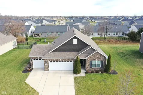 121 Halldale Drive Whiteland IN 46184