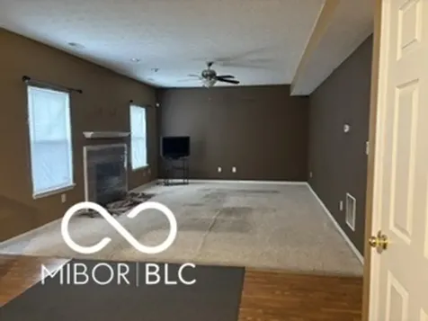 1852 Brook Crossing Court Indianapolis IN 46229