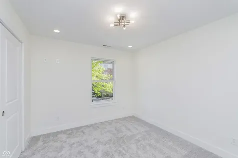 5866 Harbour Town Drive Noblesville IN 46062