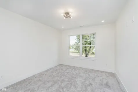 5866 Harbour Town Drive Noblesville IN 46062