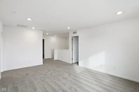 7216 Portico Lane Mccordsville IN 46055