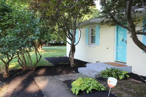 907 Fairway Drive Indianapolis IN 46260