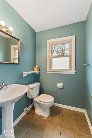 907 Fairway Drive Indianapolis IN 46260