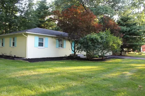 907 Fairway Drive Indianapolis IN 46260