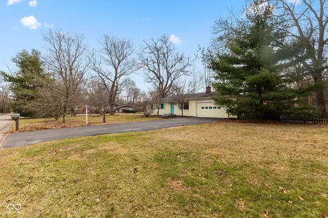 907 Fairway Drive Indianapolis IN 46260