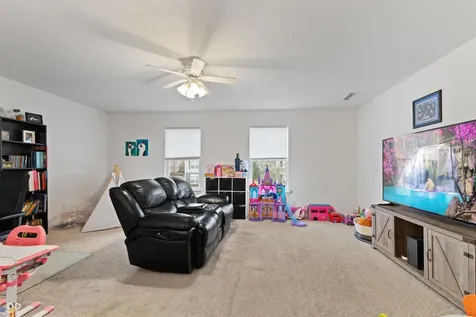 847 S Summerhaven Court New Palestine IN 46163