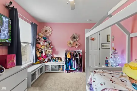 847 S Summerhaven Court New Palestine IN 46163