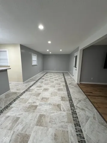 7638 E 37th Place Indianapolis IN 46226