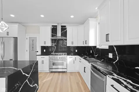 8606 Lepart Court Indianapolis IN 46278