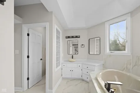 8606 Lepart Court Indianapolis IN 46278