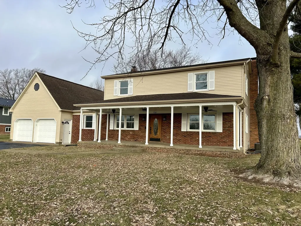 728 E County Road 100 N Frankfort IN 46041