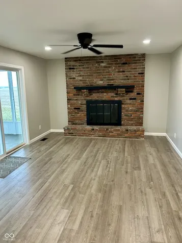 728 E County Road 100 N Frankfort IN 46041