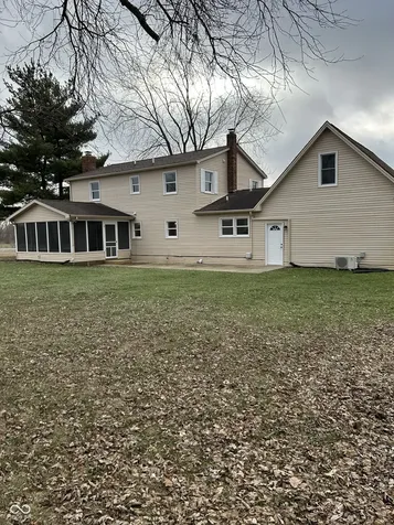 728 E County Road 100 N Frankfort IN 46041