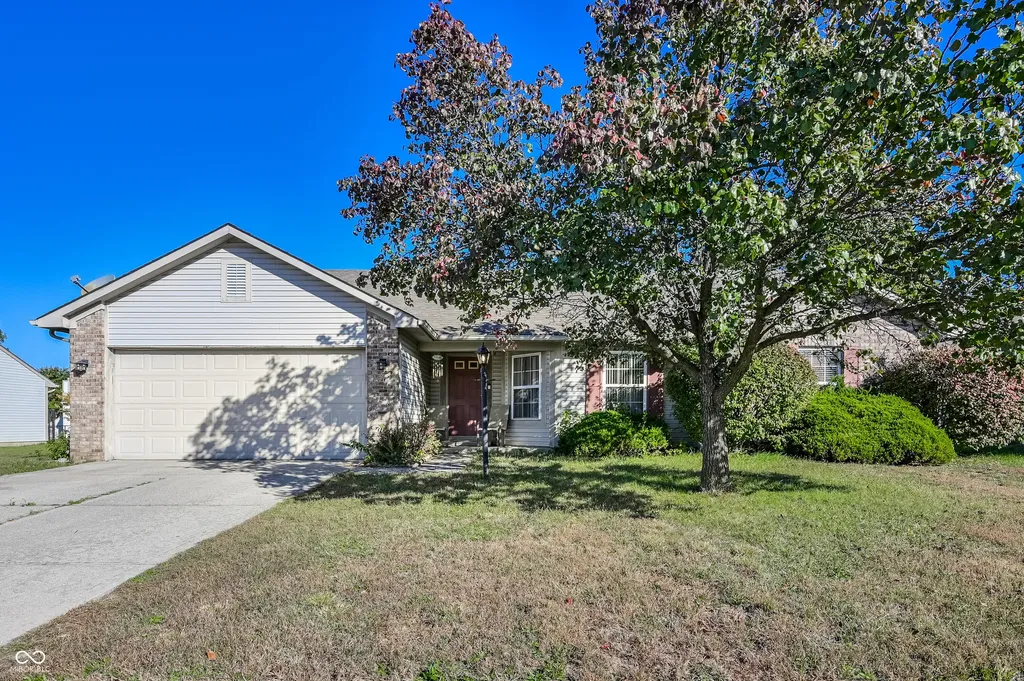 12134 Whitebark Drive Indianapolis IN 46236
