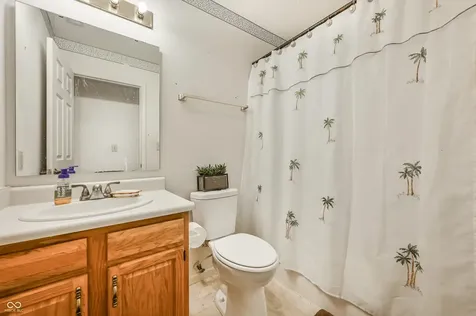 12134 Whitebark Drive Indianapolis IN 46236